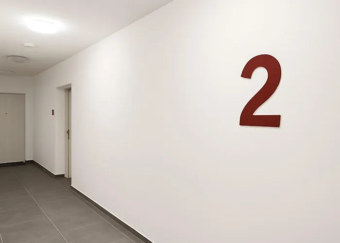 4-quiet - 8 Min From The Center New Building 코시체