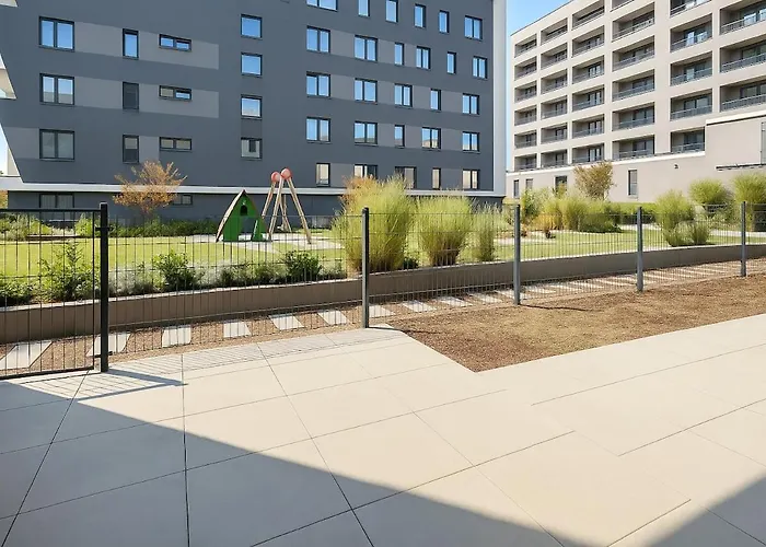 4-quiet - 8 Min From The Center New Building 아파트 코시체